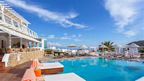 greece 5 star resorts.